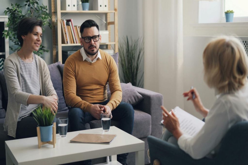 Therapist explaining DBT and dialectics concepts